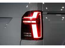 Volkswagen VOLKSWAGEN TRANSPORTER VW T6.1 T32 KOMBI 204 SWB DSG HIGHLINE