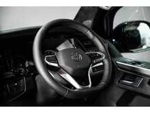 Volkswagen VOLKSWAGEN TRANSPORTER VW T6.1 T32 KOMBI 204 4MOTION LWB DSG HIGHLINE