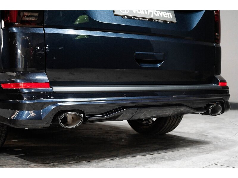 Volkswagen VOLKSWAGEN TRANSPORTER VW T6.1 T32 KOMBI 204 4MOTION LWB DSG HIGHLINE