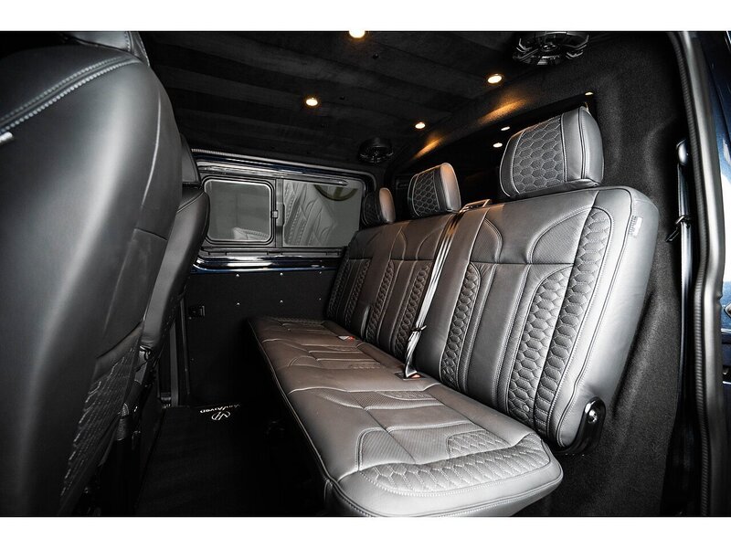 Volkswagen VOLKSWAGEN TRANSPORTER VW T6.1 T32 KOMBI 204 4MOTION LWB DSG HIGHLINE