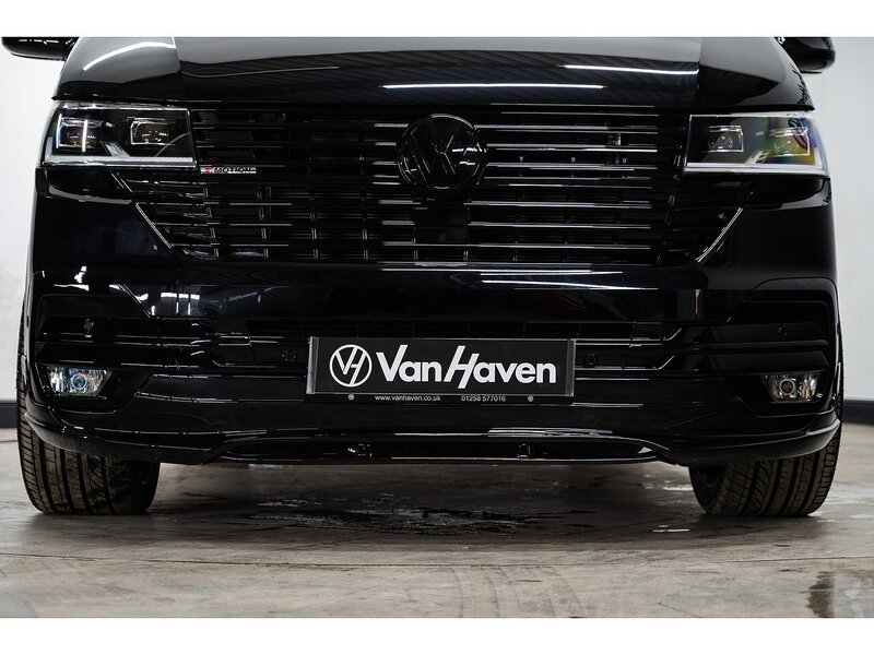 Volkswagen VOLKSWAGEN TRANSPORTER T6.1 T32 KOMBI 150ps SWB DSG HIGHLINE