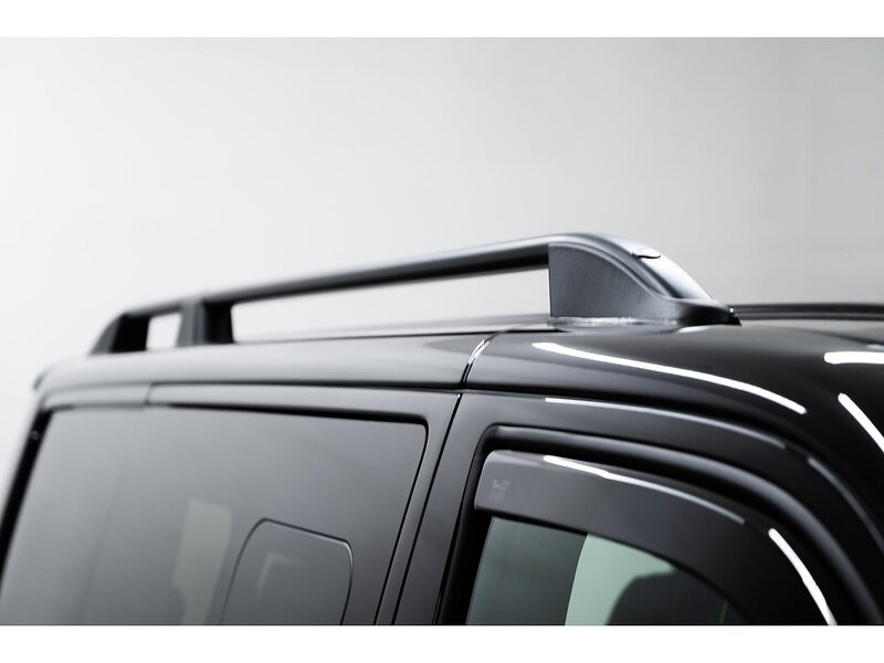 Volkswagen VOLKSWAGEN TRANSPORTER T6.1 T32 KOMBI 150ps SWB DSG HIGHLINE