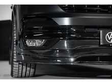 Volkswagen VOLKSWAGEN TRANSPORTER T6.1 T32 TAX EFFICIENT VW CARAVELLE 150 LWB DSG HIGHLINE