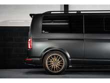 Volkswagen VOLKSWAGEN TRANSPORTER T6.1 T32 TAX EFFICIENT VW CARAVELLE 150 LWB DSG HIGHLINE