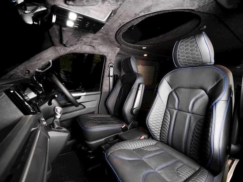 Volkswagen VOLKSWAGEN TRANSPORTER VW T6.1 T32 KOMBI 150 LWB DSG HIGHLINE