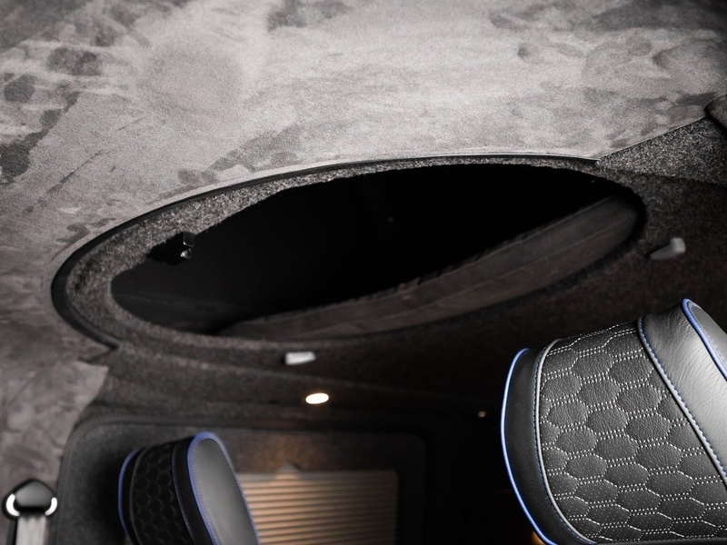 Volkswagen VOLKSWAGEN TRANSPORTER VW T6.1 T32 KOMBI 150 LWB DSG HIGHLINE