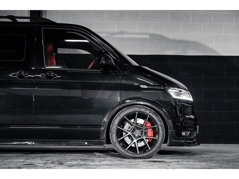 Volkswagen VOLKSWAGEN TRANSPORTER VW T6.1 T32 KOMBI 150 LWB DSG HIGHLINE