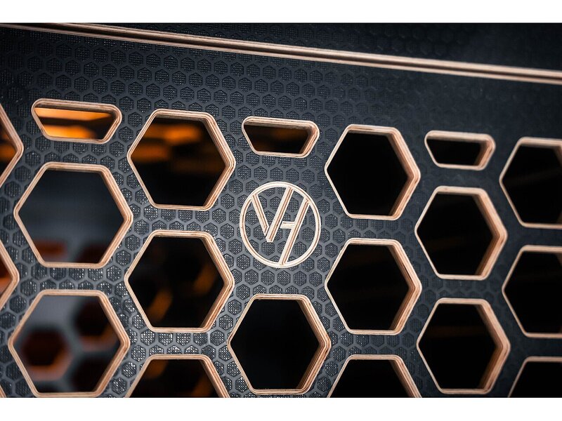 Volkswagen VOLKSWAGEN TRANSPORTER VW T6.1 T32 KOMBI 204 LWB DSG HIGHLINE