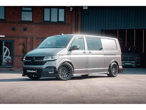 VOLKSWAGEN TRANSPORTER VW T6.1 T32 KOMBI 204 LWB DSG HIGHLINE
