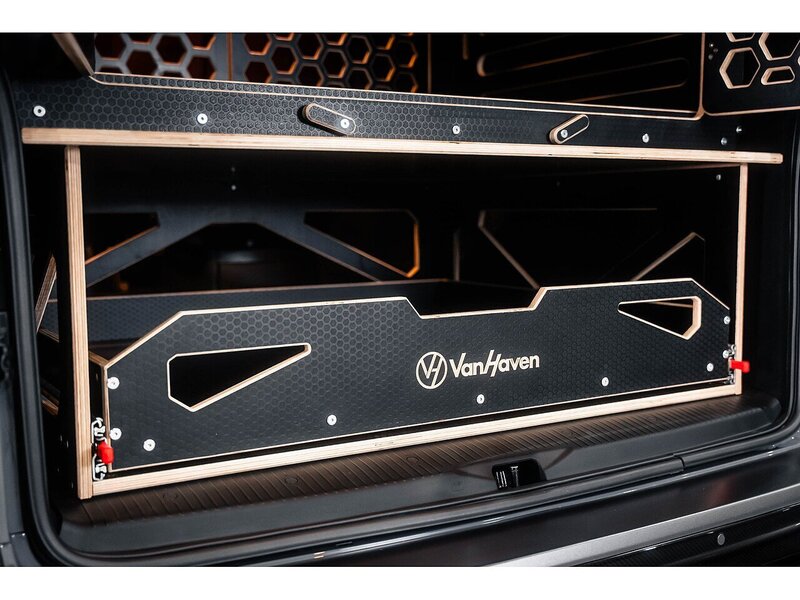 Volkswagen VOLKSWAGEN TRANSPORTER VW T6.1 T32 KOMBI 204 LWB DSG HIGHLINE