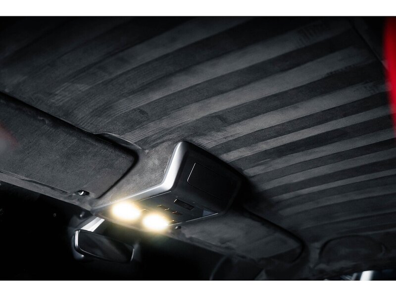 Volkswagen VOLKSWAGEN TRANSPORTER VW T6.1 T32 KOMBI 204 LWB DSG HIGHLINE