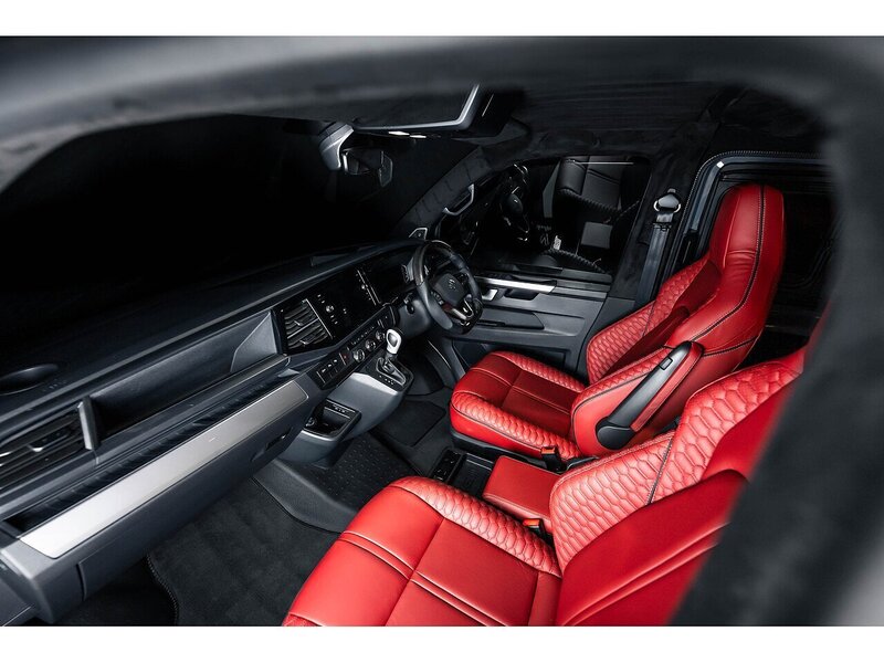 Volkswagen VOLKSWAGEN TRANSPORTER VW T6.1 T32 KOMBI 204 LWB DSG HIGHLINE