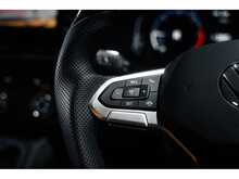 Volkswagen VOLKSWAGEN TRANSPORTER VW T6.1 T32 KOMBI 204 LWB DSG HIGHLINE