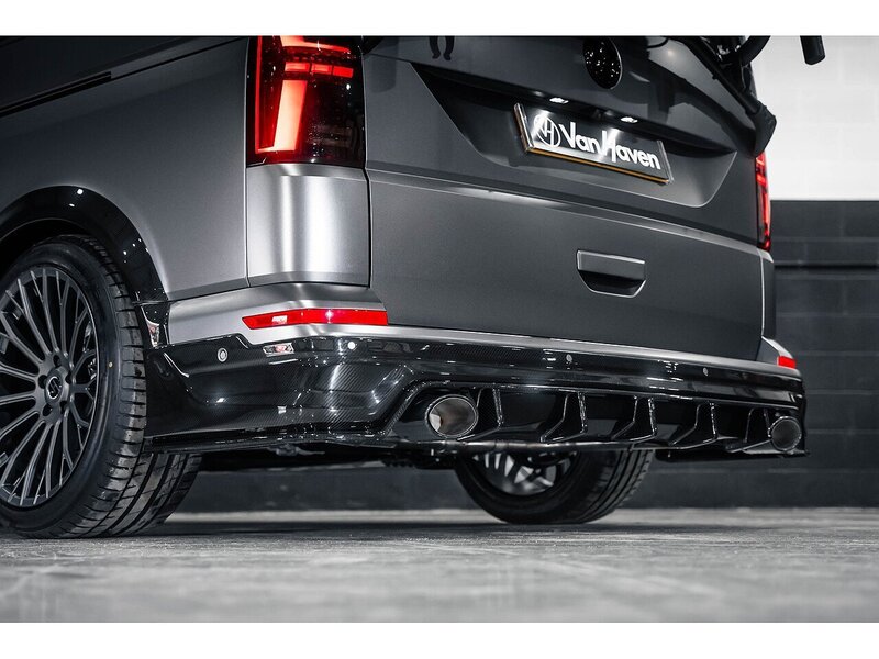 Volkswagen VOLKSWAGEN TRANSPORTER VW T6.1 T32 KOMBI 204 LWB DSG HIGHLINE