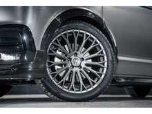 Volkswagen VOLKSWAGEN TRANSPORTER VW T6.1 T32 KOMBI 204 LWB DSG HIGHLINE