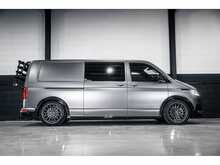 Volkswagen VOLKSWAGEN TRANSPORTER VW T6.1 T32 KOMBI 204 LWB DSG HIGHLINE