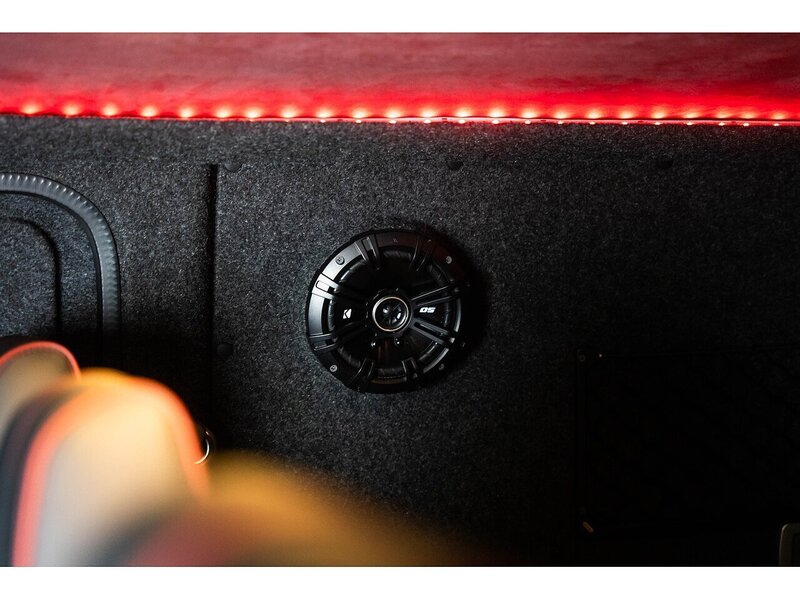 Volkswagen VOLKSWAGEN TRANSPORTER VW T6.1 T32 KOMBI 150 LWB DSG HIGHLINE