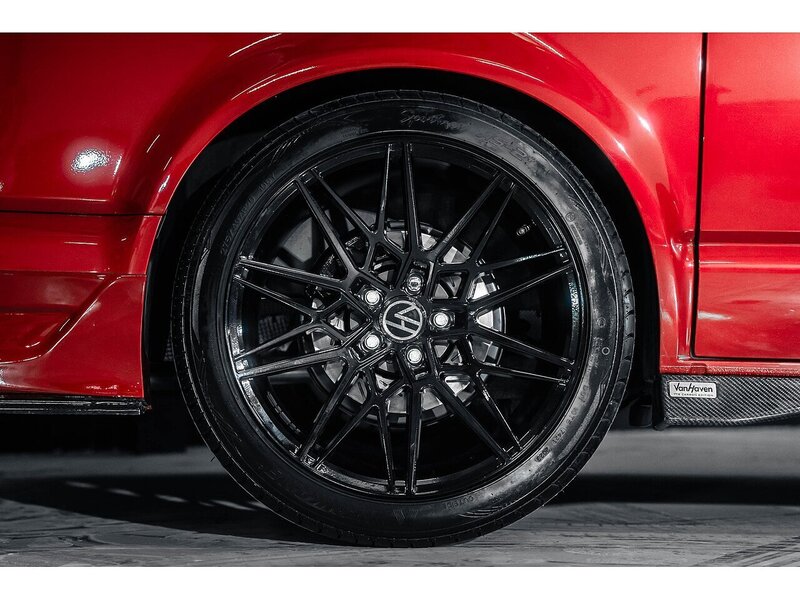 Volkswagen VOLKSWAGEN TRANSPORTER VW T6.1 T32 KOMBI 150 LWB DSG HIGHLINE