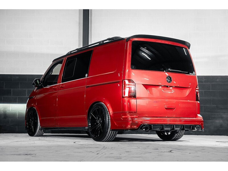 Volkswagen VOLKSWAGEN TRANSPORTER VW T6.1 T32 KOMBI 150 LWB DSG HIGHLINE