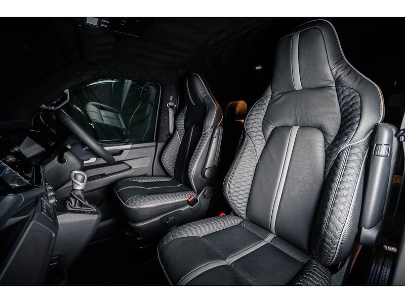 Volkswagen VOLKSWAGEN TRANSPORTER VW T6.1 T32 CARAVELLE 204 SWB DSG HIGHLINE