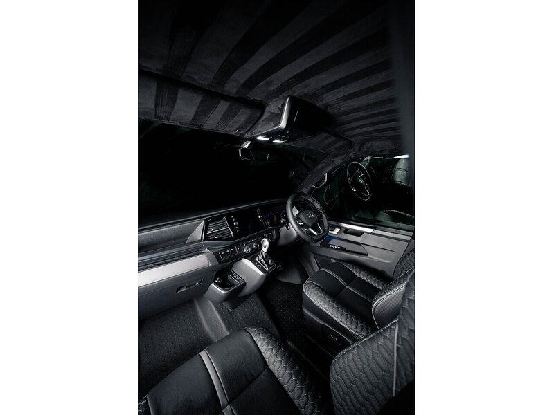 Volkswagen VOLKSWAGEN TRANSPORTER VW T6.1 T32 CARAVELLE 204 SWB DSG HIGHLINE