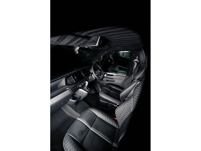 Volkswagen VOLKSWAGEN TRANSPORTER VW T6.1 T32 CARAVELLE 204 SWB DSG HIGHLINE