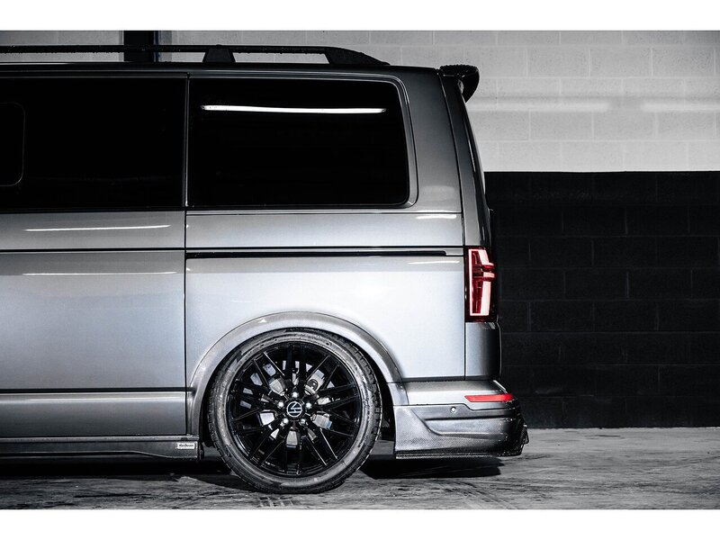 Volkswagen VOLKSWAGEN TRANSPORTER VW T6.1 T32 CARAVELLE 204 SWB DSG HIGHLINE