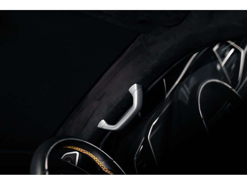 Volkswagen VOLKSWAGEN VW TRANSPORTER T32 KOMBI VAN HIGHLINE SWB 204 DSG