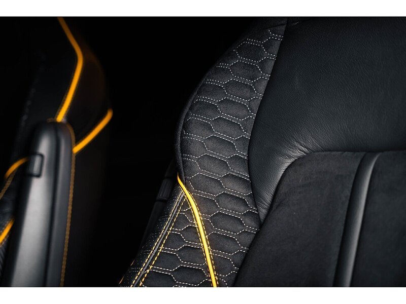 Volkswagen VOLKSWAGEN VW TRANSPORTER T32 KOMBI VAN HIGHLINE SWB 204 DSG