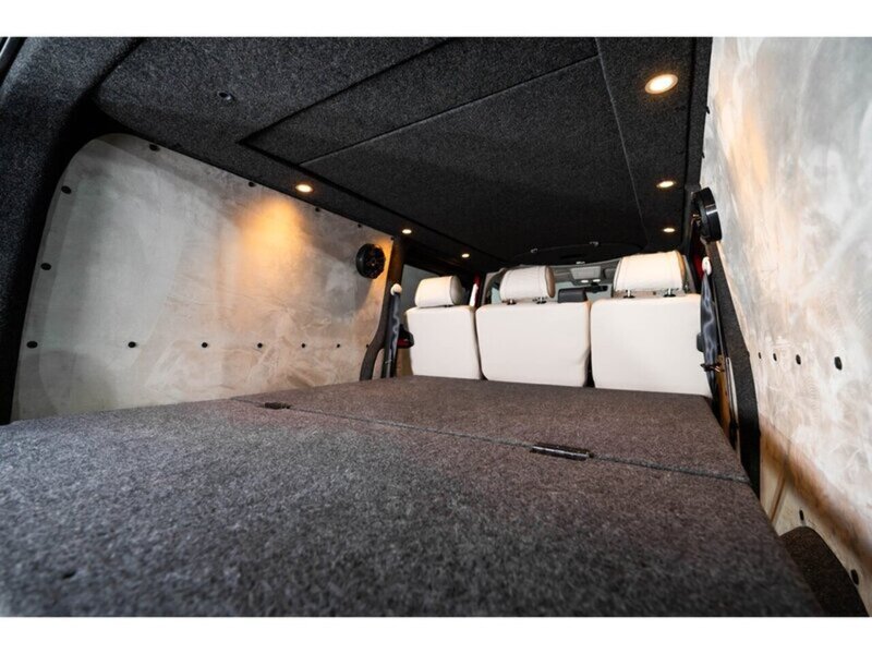 Volkswagen VW VOLKSWAGEN TRANSPORTER T6.1 T32 KOMBI SLEEPER HIGHLINE TTR LWB 204 DSG