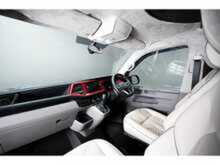 Volkswagen VW VOLKSWAGEN TRANSPORTER T6.1 T32 KOMBI SLEEPER HIGHLINE TTR LWB 204 DSG