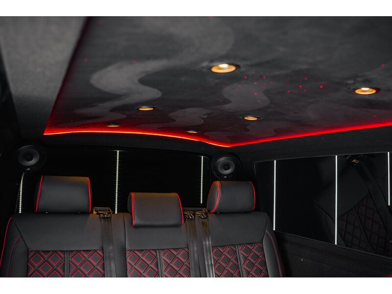 Volkswagen VOLKSWAGEN TRANSPORTER T6.1 T32 TAX EFFICIENT VW CARAVELLE 204 LWB DSG HIGHLINE