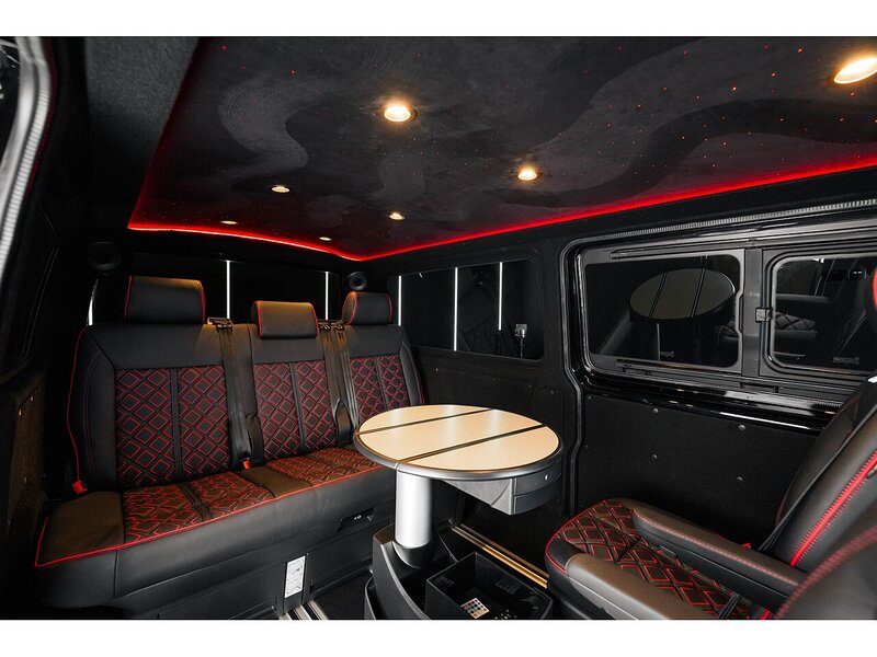 Volkswagen VOLKSWAGEN TRANSPORTER T6.1 T32 TAX EFFICIENT VW CARAVELLE 204 LWB DSG HIGHLINE