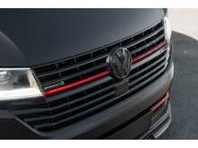 Volkswagen VOLKSWAGEN TRANSPORTER T6.1 T32 TAX EFFICIENT VW CARAVELLE 204 LWB DSG HIGHLINE