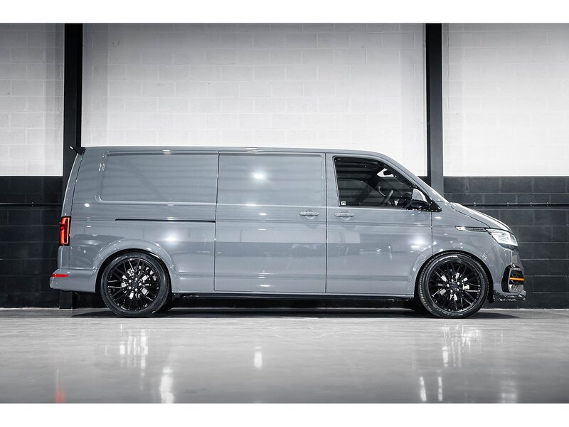 Volkswagen VOLKSWAGEN TRANSPORTER VW T6.1 T32 PANEL VAN HIGHLINE LWB 150PS 2.0 TDI DSG ED73
