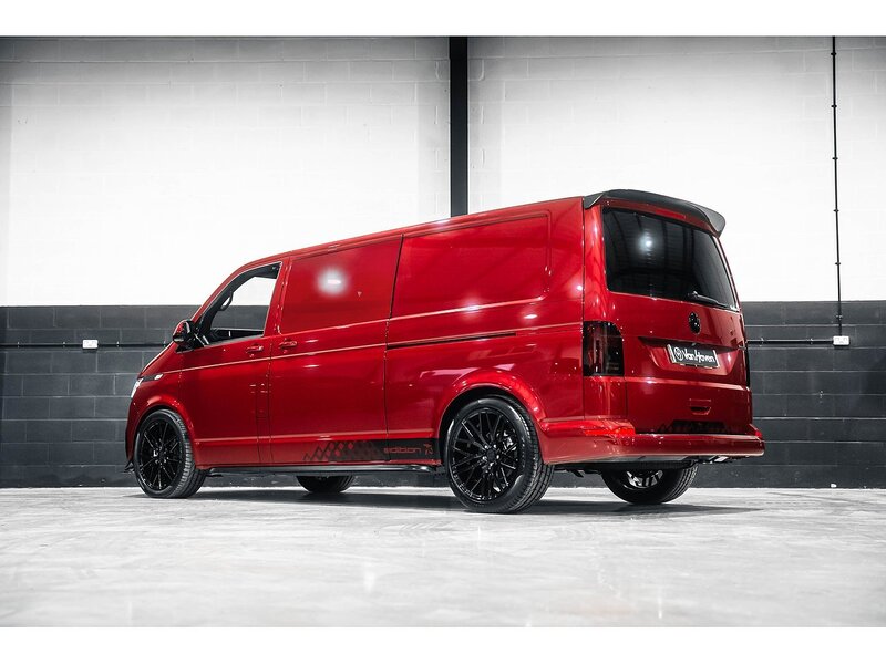 Volkswagen VOLKSWAGEN TRANSPORTER VW T6.1 T32 PANEL VAN HIGHLINE LWB 204PS 2.0 TDI DSG ED73