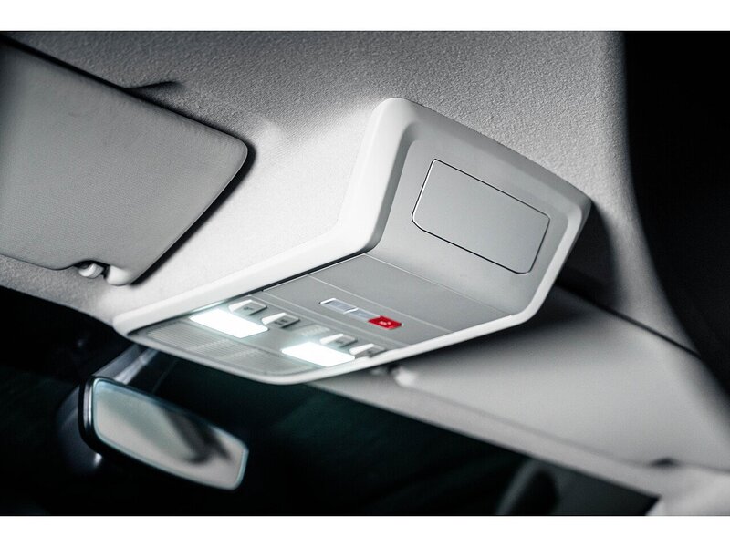 Volkswagen VOLKSWAGEN TRANSPORTER VW T6.1 T32 PANEL VAN HIGHLINE LWB 204PS 2.0 TDI DSG