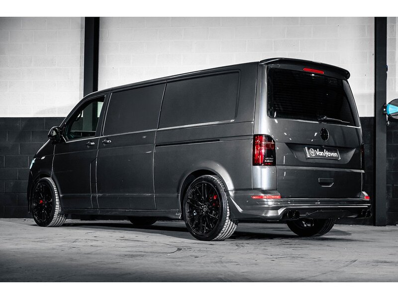 Volkswagen VOLKSWAGEN TRANSPORTER VW T6.1 T32 PANEL VAN HIGHLINE LWB 204PS 2.0 TDI DSG