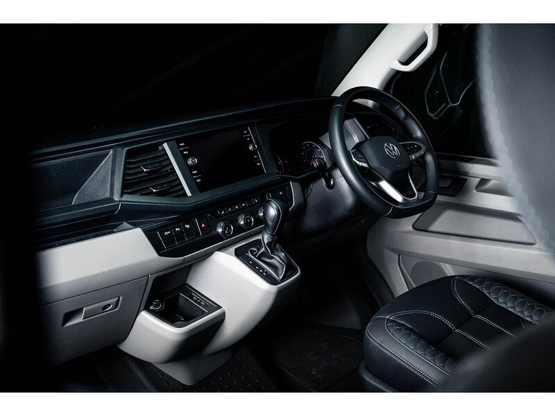 Volkswagen VOLKSWAGEN TRANSPORTER VW T6.1 T32 PANEL VAN HIGHLINE LWB 204PS 2.0 TDI DSG