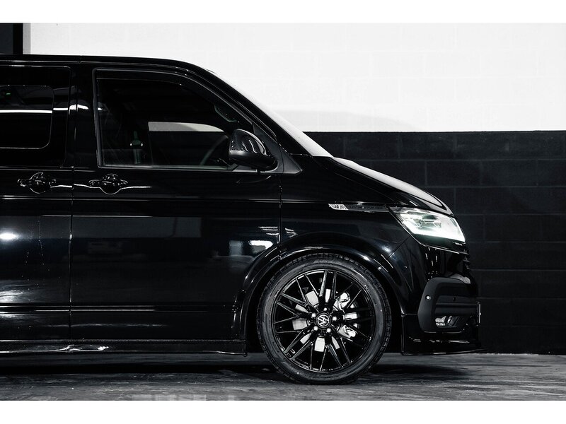 Volkswagen VOLKSWAGEN TRANSPORTER VW T6.1 T32 KOMBI VAN HIGHLINE LWB 150PS 2.0 TDI DSG