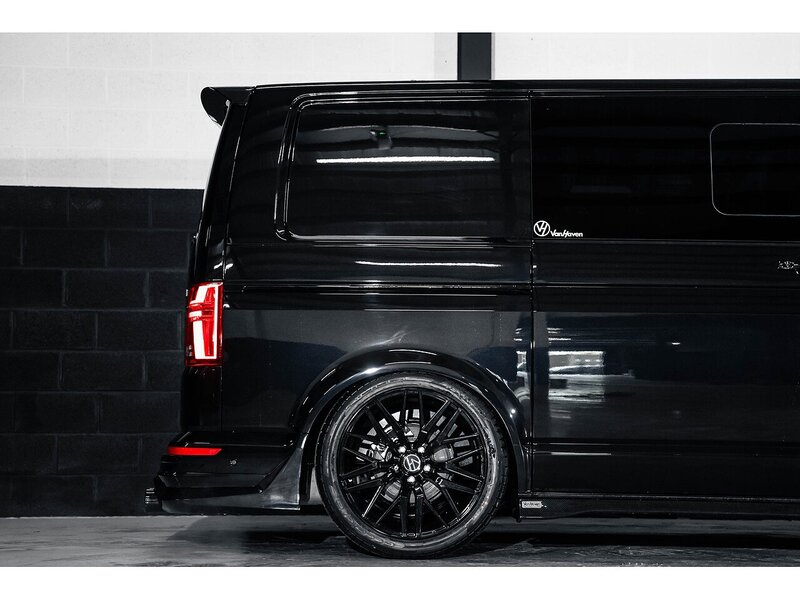 Volkswagen VOLKSWAGEN TRANSPORTER VW T6.1 T32 KOMBI VAN HIGHLINE LWB 150PS 2.0 TDI DSG