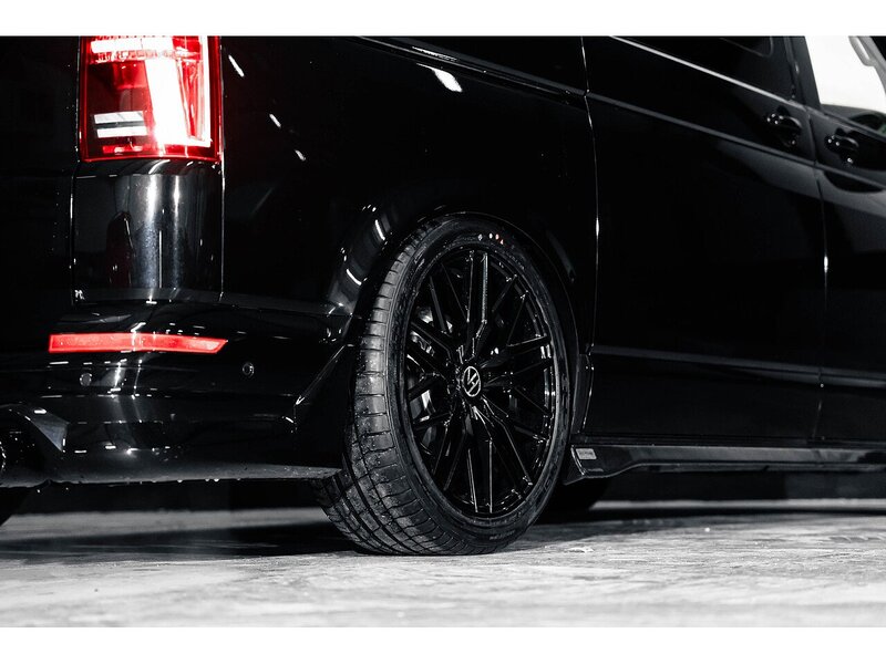 Volkswagen VOLKSWAGEN TRANSPORTER VW T6.1 T32 KOMBI VAN HIGHLINE LWB 150PS 2.0 TDI DSG