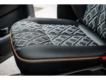 Volkswagen VOLKSWAGEN TRANSPORTER VW T6.1 T32 KOMBI VAN HIGHLINE LWB 150PS 2.0 TDI DSG EDITION 73