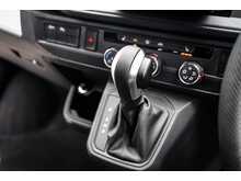 Volkswagen VOLKSWAGEN TRANSPORTER VW T6.1 T32 KOMBI VAN HIGHLINE LWB 150PS 2.0 TDI DSG EDITION 73