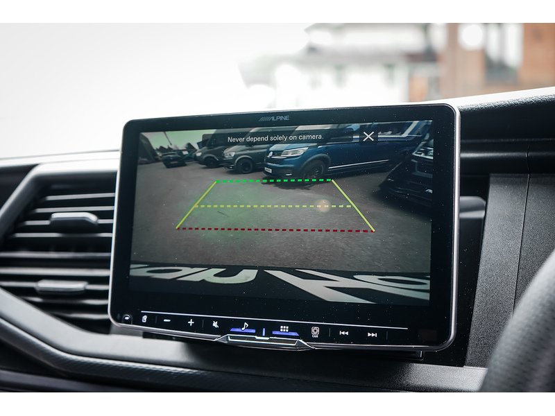 Volkswagen VOLKSWAGEN TRANSPORTER VW T6.1 T32 KOMBI VAN HIGHLINE LWB 150PS 2.0 TDI DSG EDITION 73