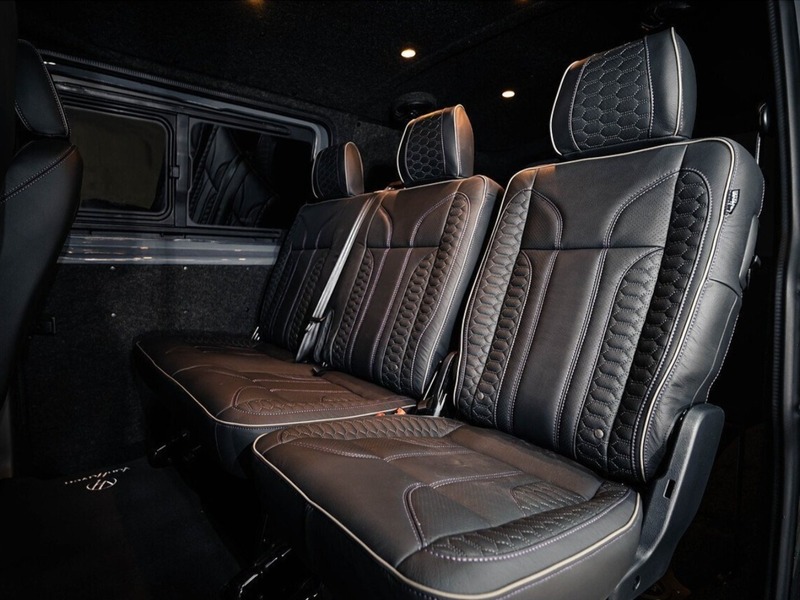 Volkswagen VOLKSWAGEN TRANSPORTER T6.1 T32 TAX EFFICIENT KOMBI 204ps LWB DSG HIGHLINE