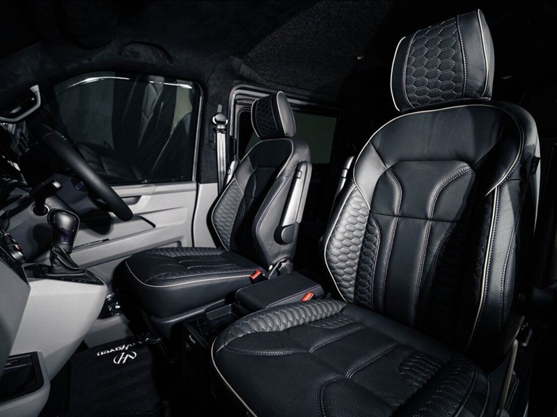 Volkswagen VOLKSWAGEN TRANSPORTER T6.1 T32 TAX EFFICIENT KOMBI 204ps LWB DSG HIGHLINE