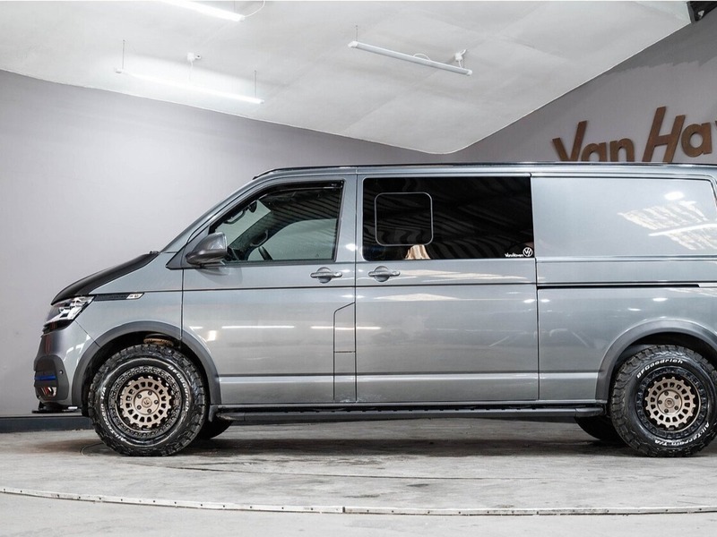 Volkswagen VOLKSWAGEN TRANSPORTER VW T6.1 T32 4MOTION KOMBI 204 LWB DSG HIGHLINE