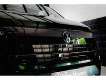 Volkswagen T32 Panel Van Commerce Pro LWB 170ps 2.0 TDI DSG
