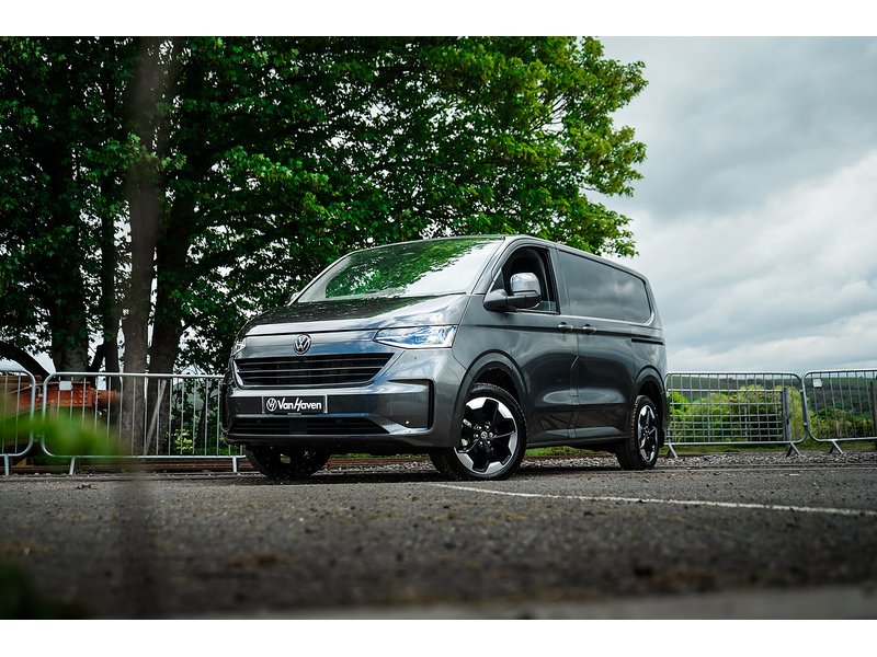 Volkswagen T32 Panel Van Commerce Pro SWB 170ps 2.0 TDI 8sp SWB 2.0 Auto Diesel